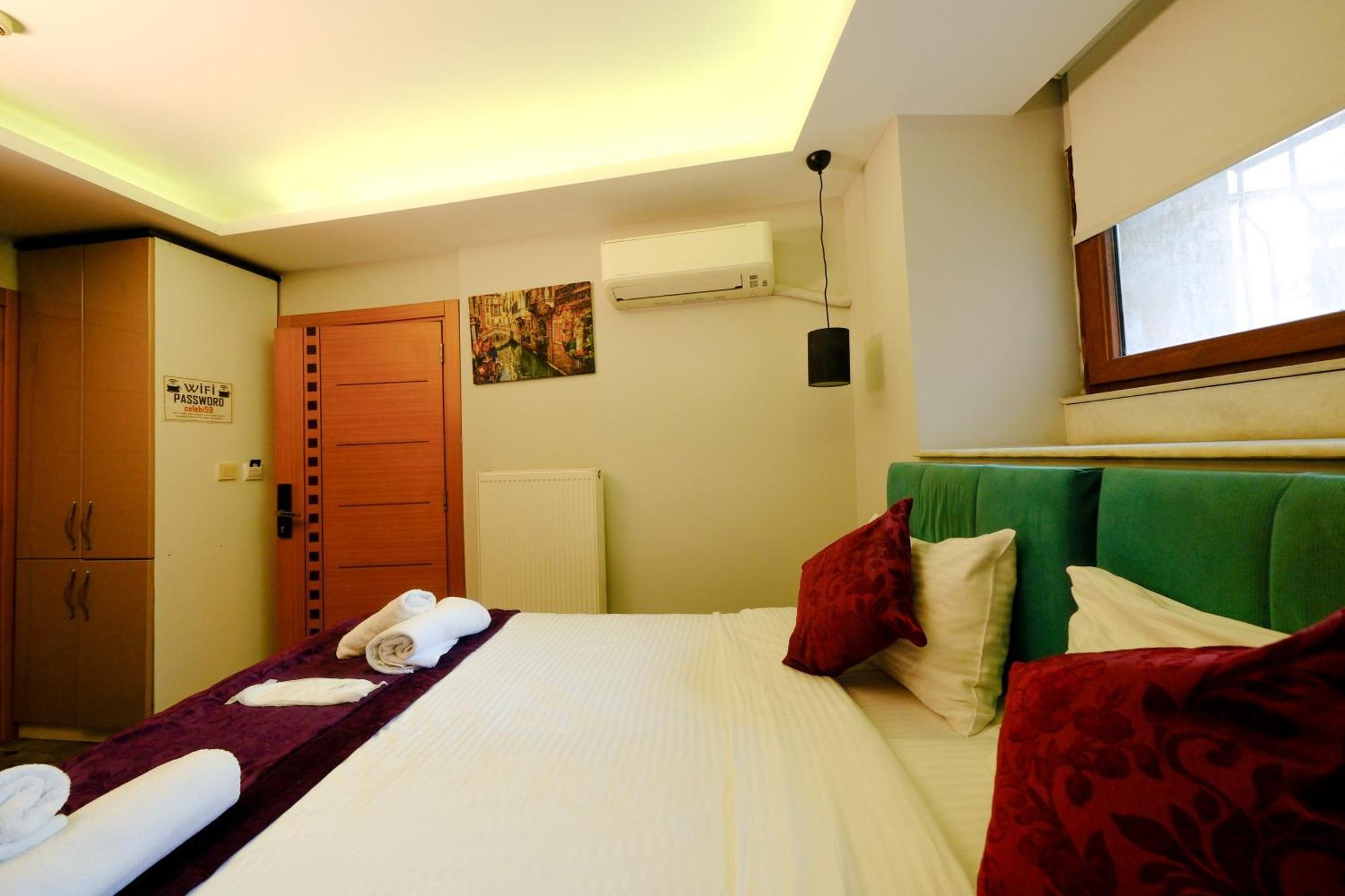 Taksim Celebi Suites Isztambul Kültér fotó
