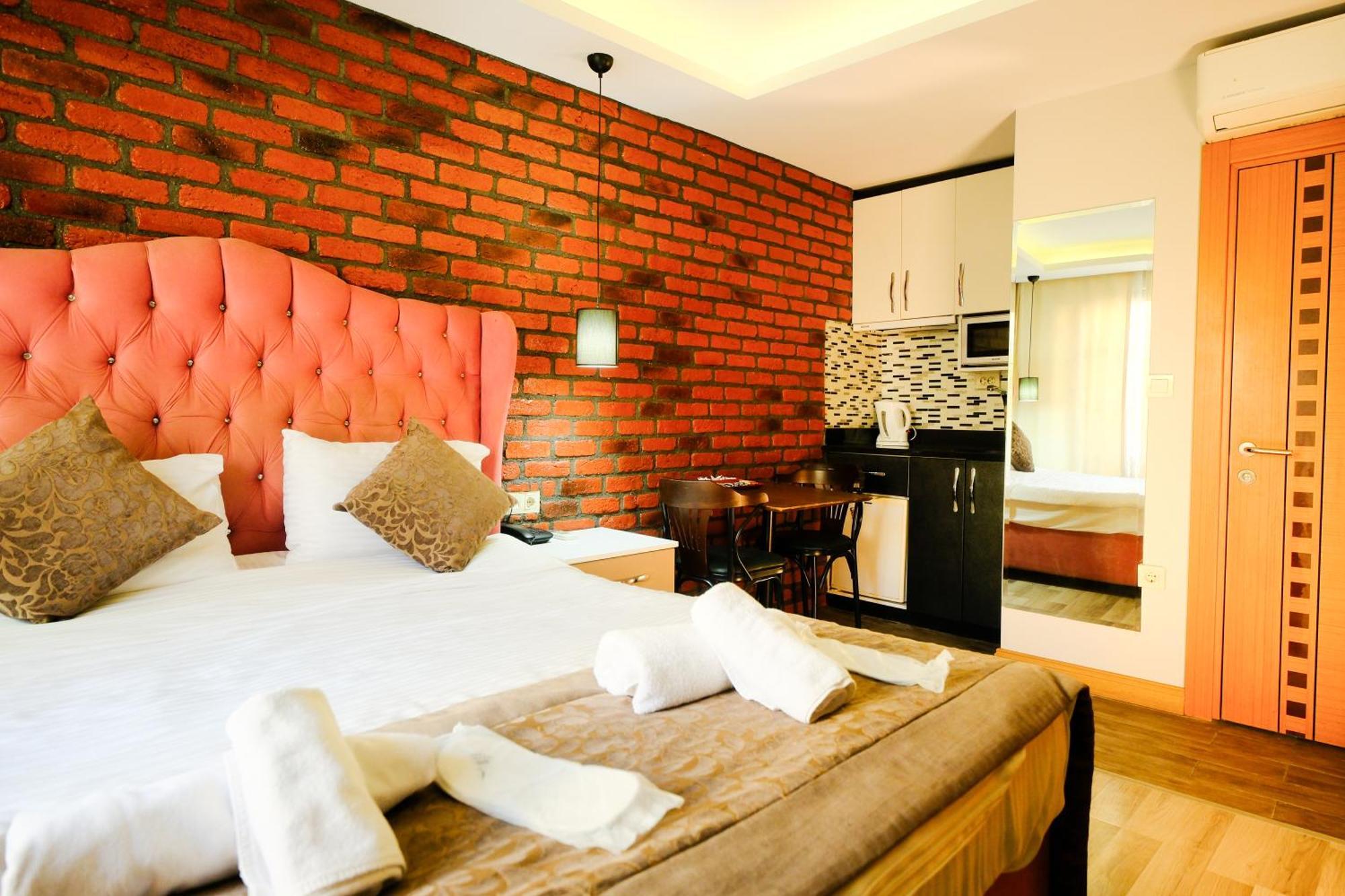 Taksim Celebi Suites Isztambul Kültér fotó