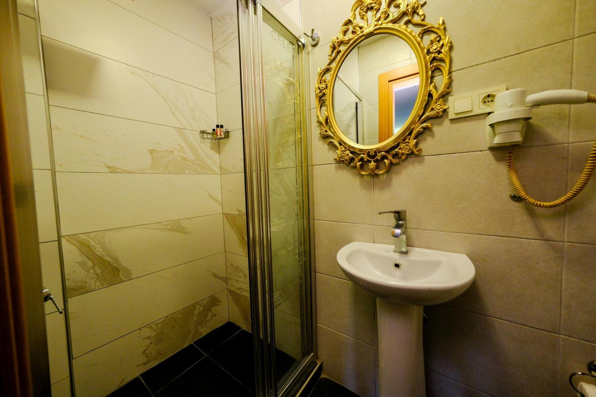 Taksim Celebi Suites Isztambul Kültér fotó